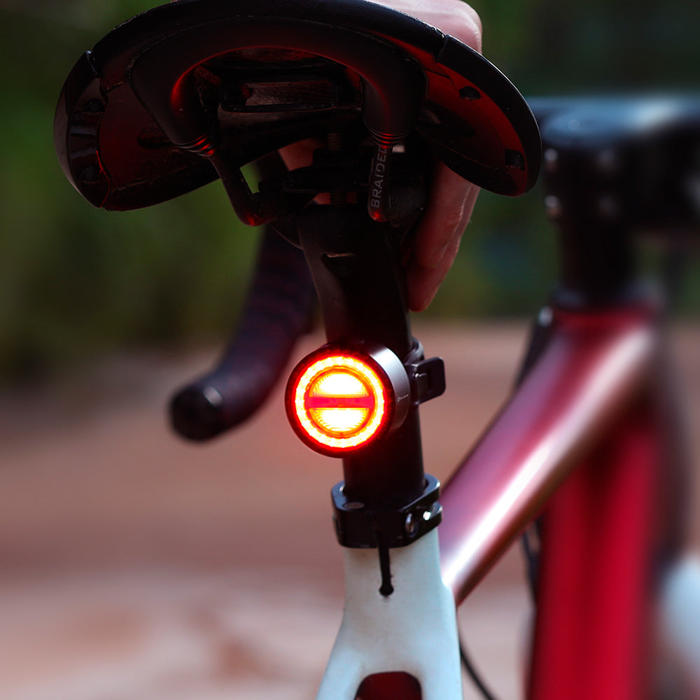 Luz Trasera para Bicicleta Olight BS‑100 – 360° 100 lumens y sensor de frenado