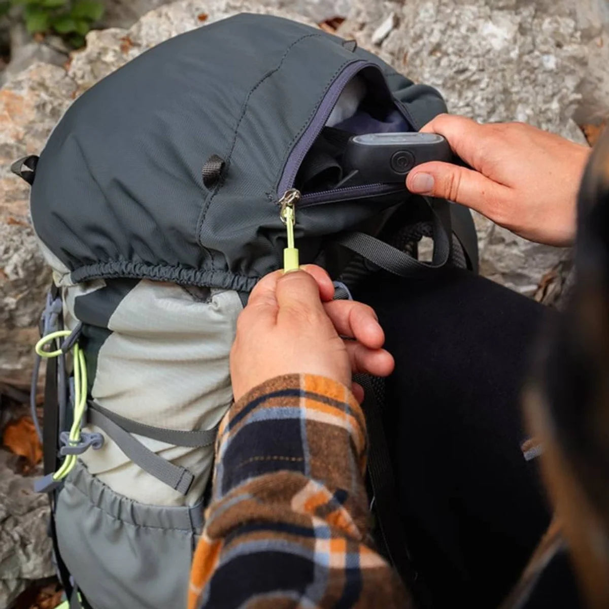 Mochila de trekking Thunder 35 + 5 litros Marsupio · detalle 5